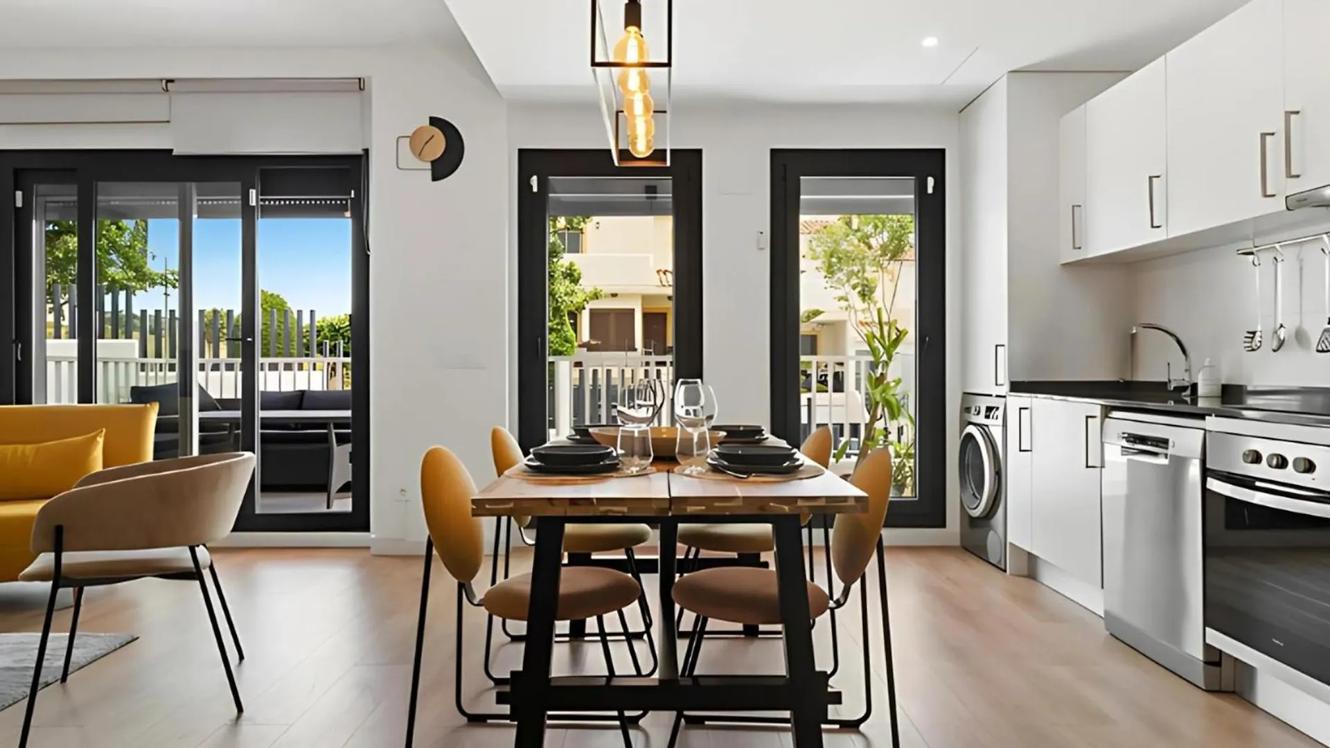 Magnificent Flat With Sea View And Swimming Pool location